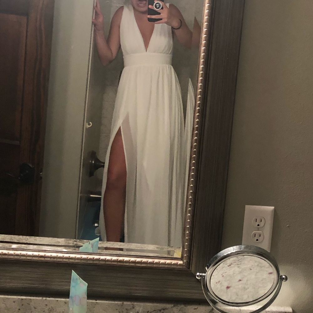 HEAVENLY HUES White Slit dress